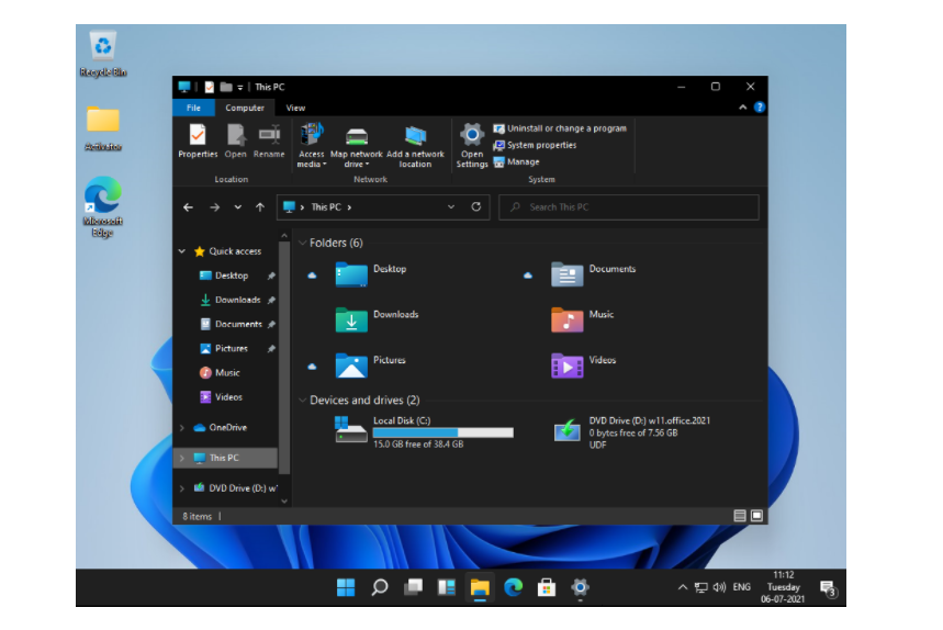 Window 11 light mode and dark mode feature